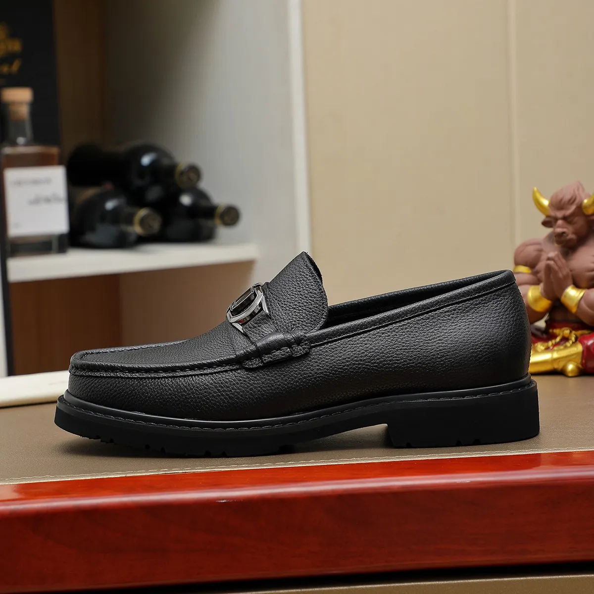 Men's shoes 💰500 Ferragamo [Ferragamo] top imported suit men's shoes 💯Original copy of the official website, product materials: selected imported embossed calfskin + luxury hardware buckle accessories ~ imported water-dyed cow 🐂 leather lining. Strong three-dimensional visual effect, original combination outsole, multiple colors available😘 Size: 38-44 (.45.46.4. Customized)